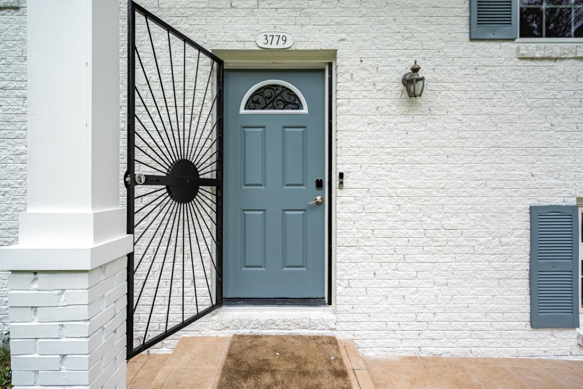 Homely & Alluring 5 Bedrooms In Atlanta By Deity Villas Bagian luar foto